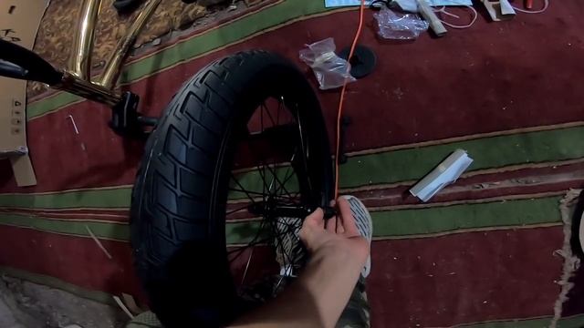 Простой Пацан КУПИЛ Новый BMX за 30 000 а Он Оказался... смотреть онлайн