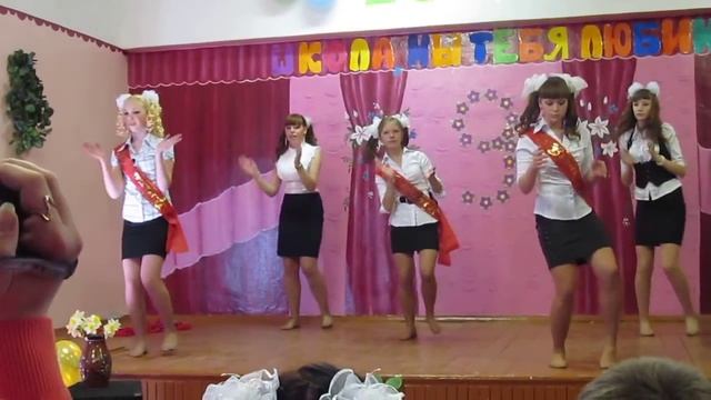 самый жгучий танец 2012года