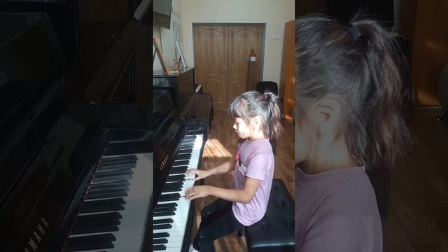 Сон София 8 лет, Стреаббог Далекие колокола смотреть онлайн