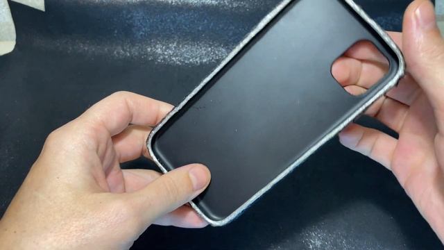 Чехол для телефона из кожи питона смотреть онлайн