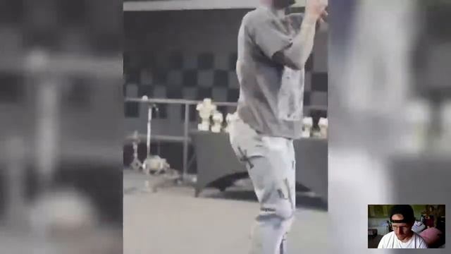 Local Joe Reacts to SLS Chicago LIVE! смотреть онлайн