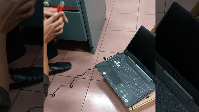 Unboxing Laptop Asus TUF Gaming F15 FX506LH i5-1030H 8GB 512GB  GTX 1650 4GB смотреть онлайн