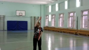 Комплекс утренней гимнастики от Божетковой Елены Ивановны проводится с гимнастической палочкой.