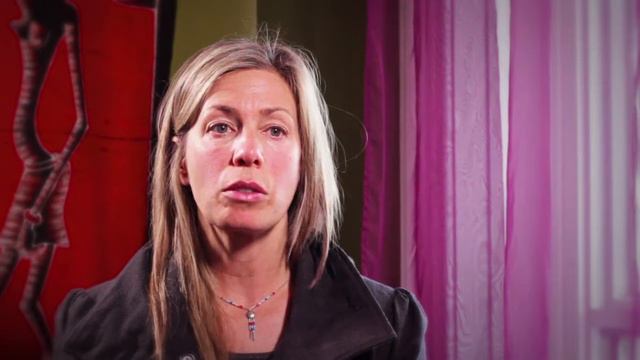 Céline Bonnier soutient Québec solidaire et Yv Bonnier Viger à Lévis смотреть онлайн