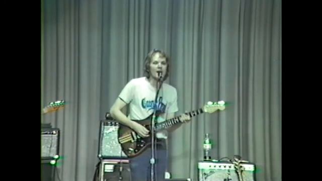 I Can't Get Over You - Gunshy at Carry Nation 1984 смотреть онлайн