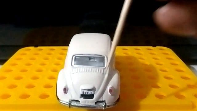 KINSMART: Volkswagen Sedán 1967 - escala 1:64 // El legendario Vochito смотреть онлайн