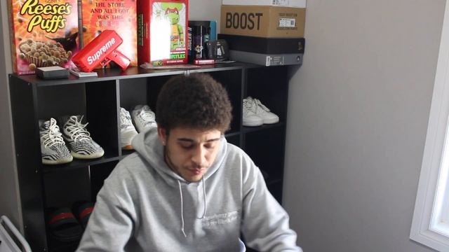 HYPEBEAST UNBOXING $1300 worth of BearBricks смотреть онлайн
