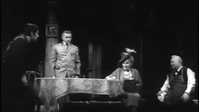 Что же у вас такое вот в этом чемодане?! смотреть онлайн