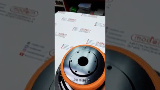 Сабовый динамик DL Audio Gryphon Pro 12 смотреть онлайн