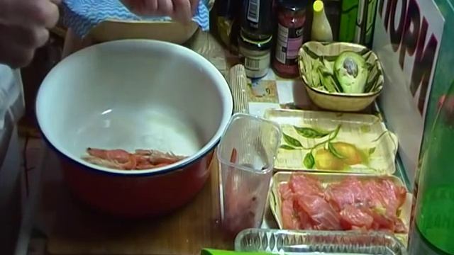 варим креветки для суши и роллов смотреть онлайн