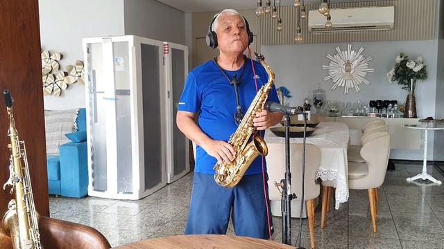 New York State Of Mind by Eric Marienthal смотреть онлайн