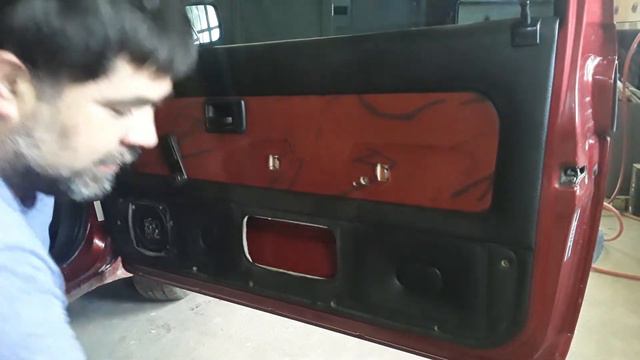 COMO SACAR MANIJA LEVANTAVIDRIOS y panel/ carton/ tapizado de puerta PEUGEOT 106 ZEN смотреть онлайн