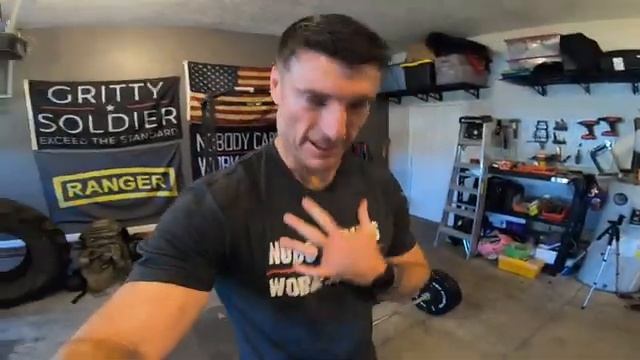 Ranger School Strength Workout | From the 13-Week Ranger School Fitness Program смотреть онлайн