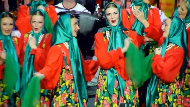 "Попурри", Хор им.Пятницкого смотреть онлайн