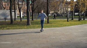 Как кататься на роликах — поворот | Школа роликов RollerLine Роллерлайн в МосквеRollerLine