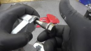 Mitsubishi Outlander - Гремят Суппорта. Тормозные колодки Мицубиси Аутлендер ХЛ 2008г  SP1068