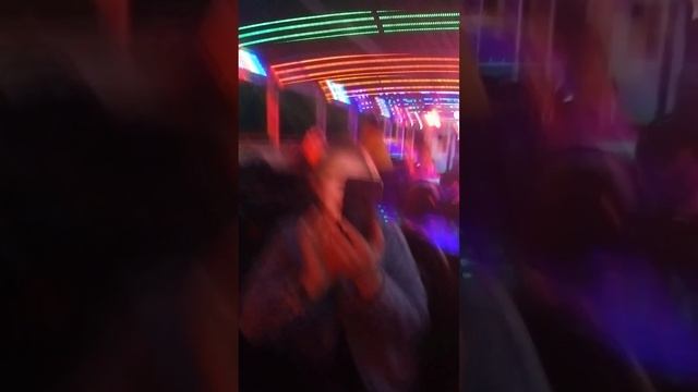 Я плыву на корабля смотреть онлайн