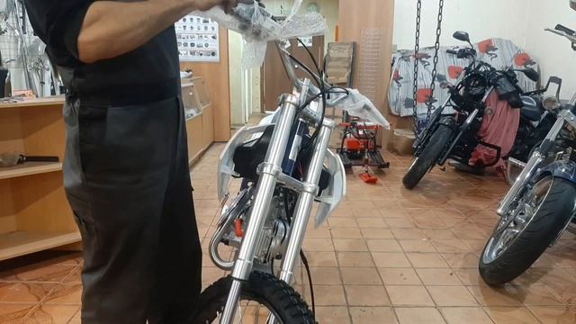 Пит-байк 125сс. Распаковка, сборка. смотреть онлайн