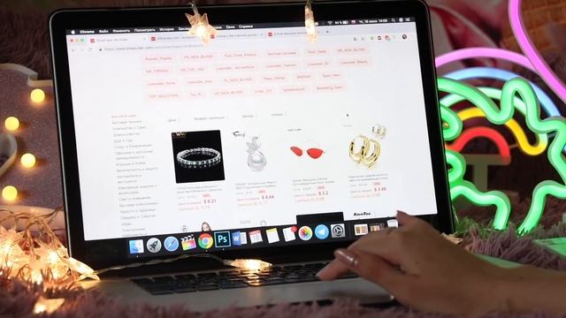 10 ЛАЙФХАКОВ для ДЕВУШЕК, КОТОРЫЕ ДОЛЖНА ЗНАТЬ КАЖДАЯ ? Бьюти Лайфхаки смотреть онлайн