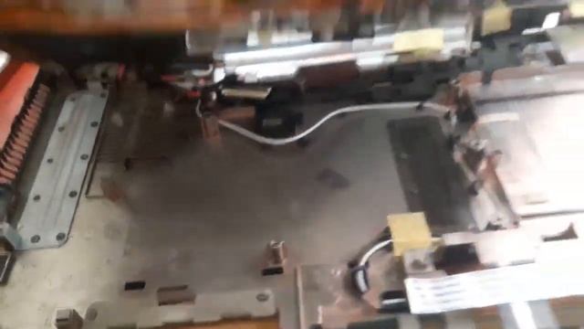 Ноутбук acer aspire 5552 разбор , замена термо пасты на ноутбуке , асер выключае смотреть онлайн