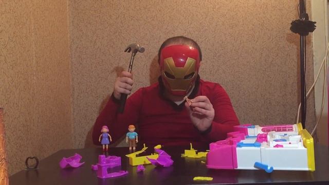 Русский железный человек Разрушал Домик iron man смотреть онлайн