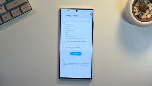 SAMSUNG Galaxy S22 Ultra Factory Reset / Delete All Data & Restore Default Settings смотреть онлайн