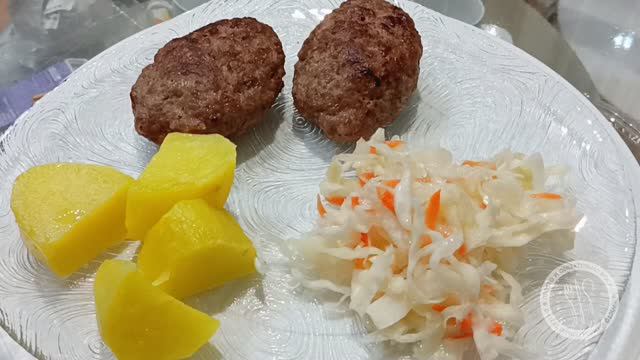 КОТЛЕТЫ "Домашние" - БЫСТРО, ПРОСТО, а главное, ОЧЕНЬ ВКУСНО смотреть онлайн