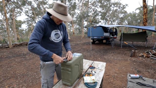 $15 Water Jerry Can Hack смотреть онлайн