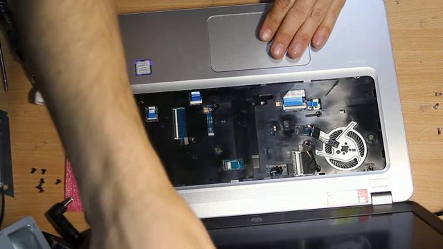 HP Probook 440. Проблемы с изображением. Серия 2. Продолжаем разбирать.