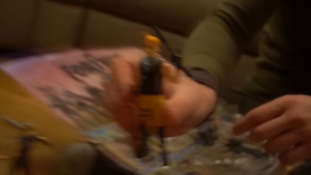 Купили на аукционе потерянный чемодан из фортнайт, а там...