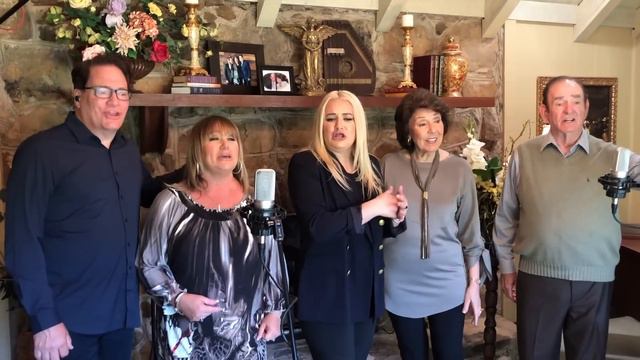 Hoppers "I'll Take You Home" смотреть онлайн