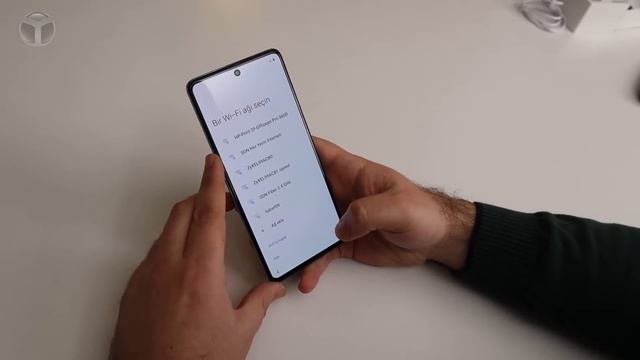Samsung Galaxy A71 kutudan çıkıyor - Orta segment karışacak смотреть онлайн