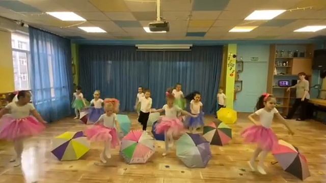 МДОБУ детский сад 120, танец "Дождик", номинация танец с использованием танцевальной атрибутики смотреть онлайн