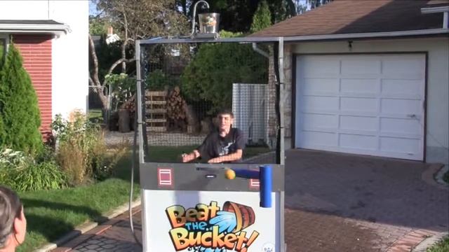Air Bounce Inflatables - Beat The Bucket смотреть онлайн