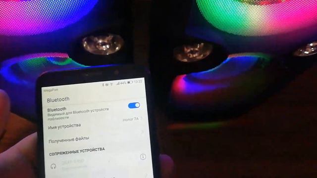 как подключить TWS колонки друг к другу, на примере Dexp V460