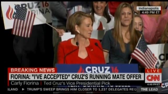 Carly Fiorina Sings To Ted Cruz's Children Onstage смотреть онлайн