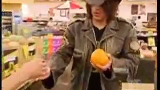 Awsome Magic Trick:The Egg the lemon and the orange смотреть онлайн