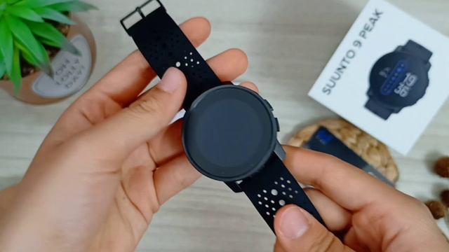 Suunto 9 Peak All Black смотреть онлайн