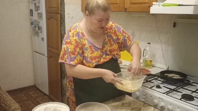 Куриная грудка в кляре? смотреть онлайн