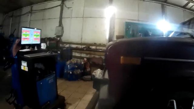 Развал схождение ваз 2106 Как лучше по стенду или нитке смотреть онлайн