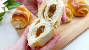 Сдобные булочки с вареной сгущенкой! Рецепт булочек с начинкой!