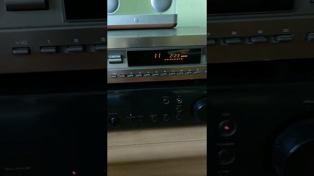 CD Yamaha CDX 393 MK II и усилитель Pioneer A 203 смотреть онлайн