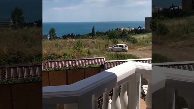 Апартаменты. Однокомнатный номер без кухни с видом на море и горы. смотреть онлайн