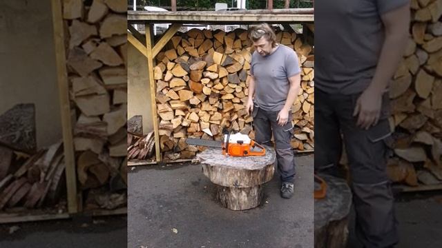 Husqvarna Rancher 50 Iconic Vintage Classic Chainsaw. First starting, running and overview. смотреть онлайн