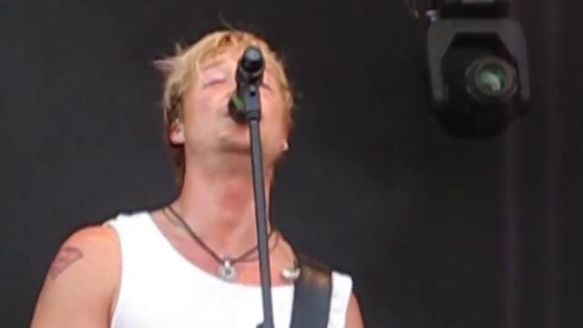 Sunrise Avenue - Fairytale Gone Bad - Helsinki 12.06.2011 смотреть онлайн