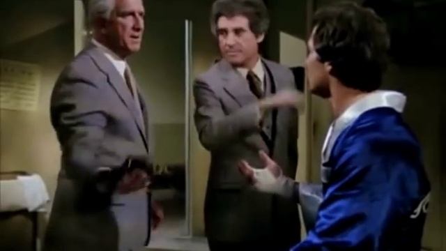 Police Squad! - Mary's Toaster смотреть онлайн