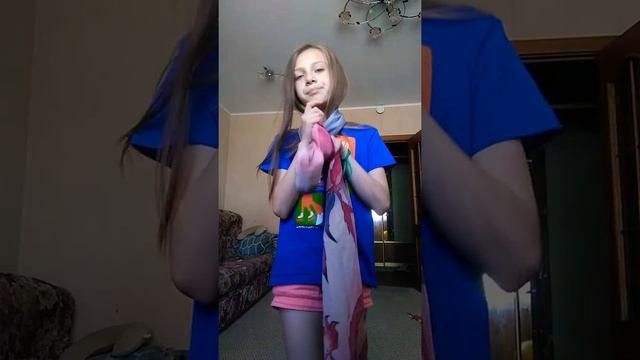 Фокус с шарфом? ОБУЧЕНИЕ!!! Шарф прошло сквозь шею??? ?/Lisa LIVE