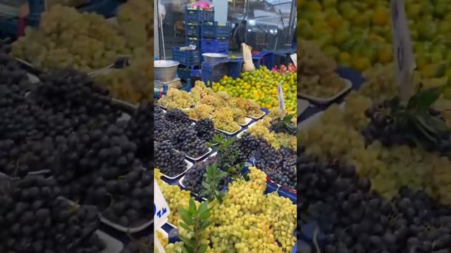 Базар в Стамбуле районе(Фатих) который проходит в каждую среду#стамбул #топ