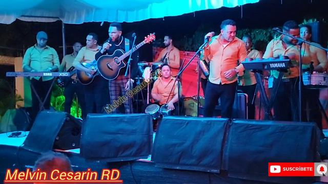 Melvin Cesarin / Como Tu / En Vivo 2K23 @Esperanza Bar Drink смотреть онлайн