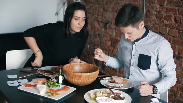 Собери свой сэндвич! | Sandwich challenge [Рецепты Bon Appetit] смотреть онлайн